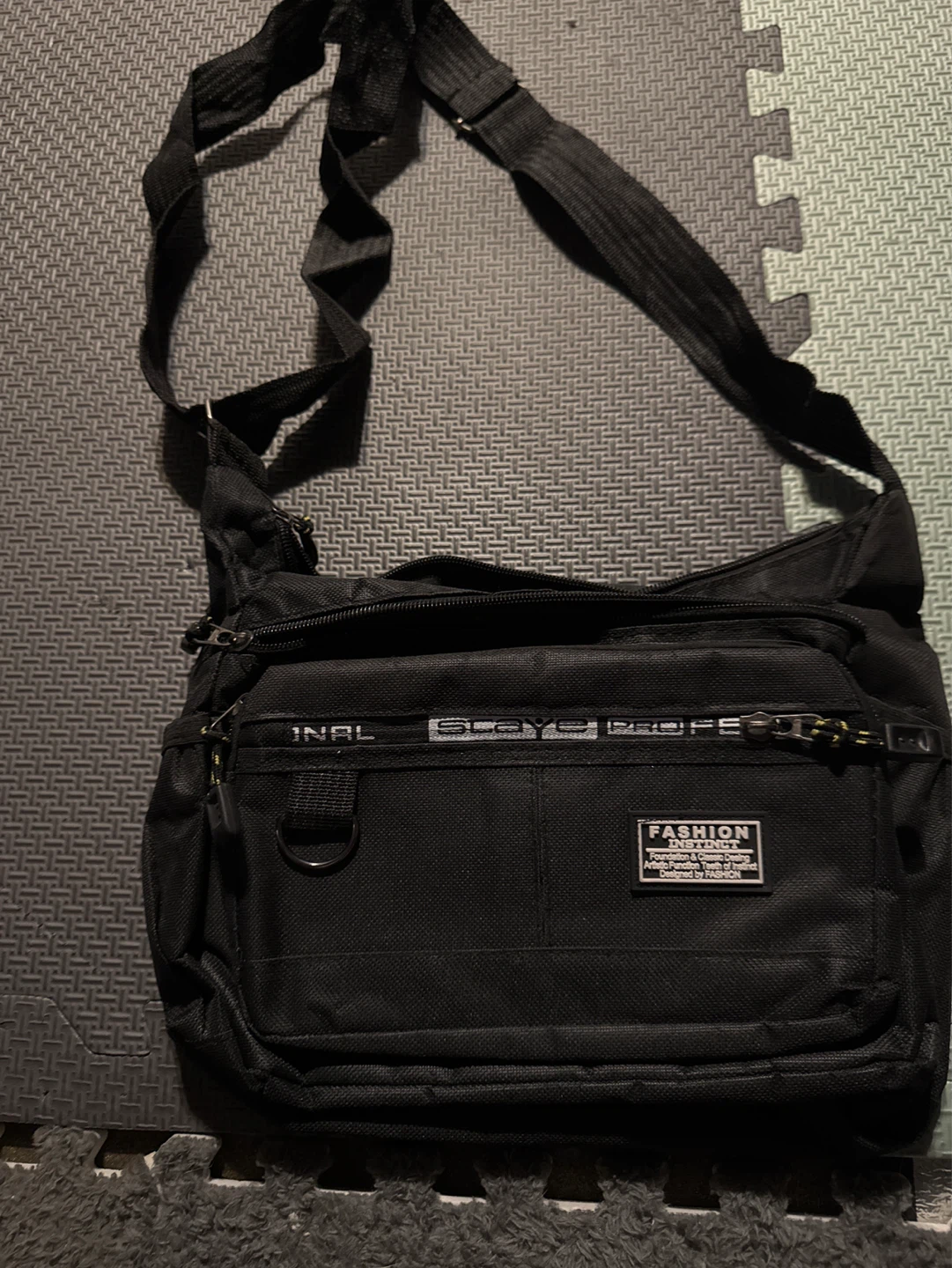 Black Fashion Instinct Messenger Bag - photo 2