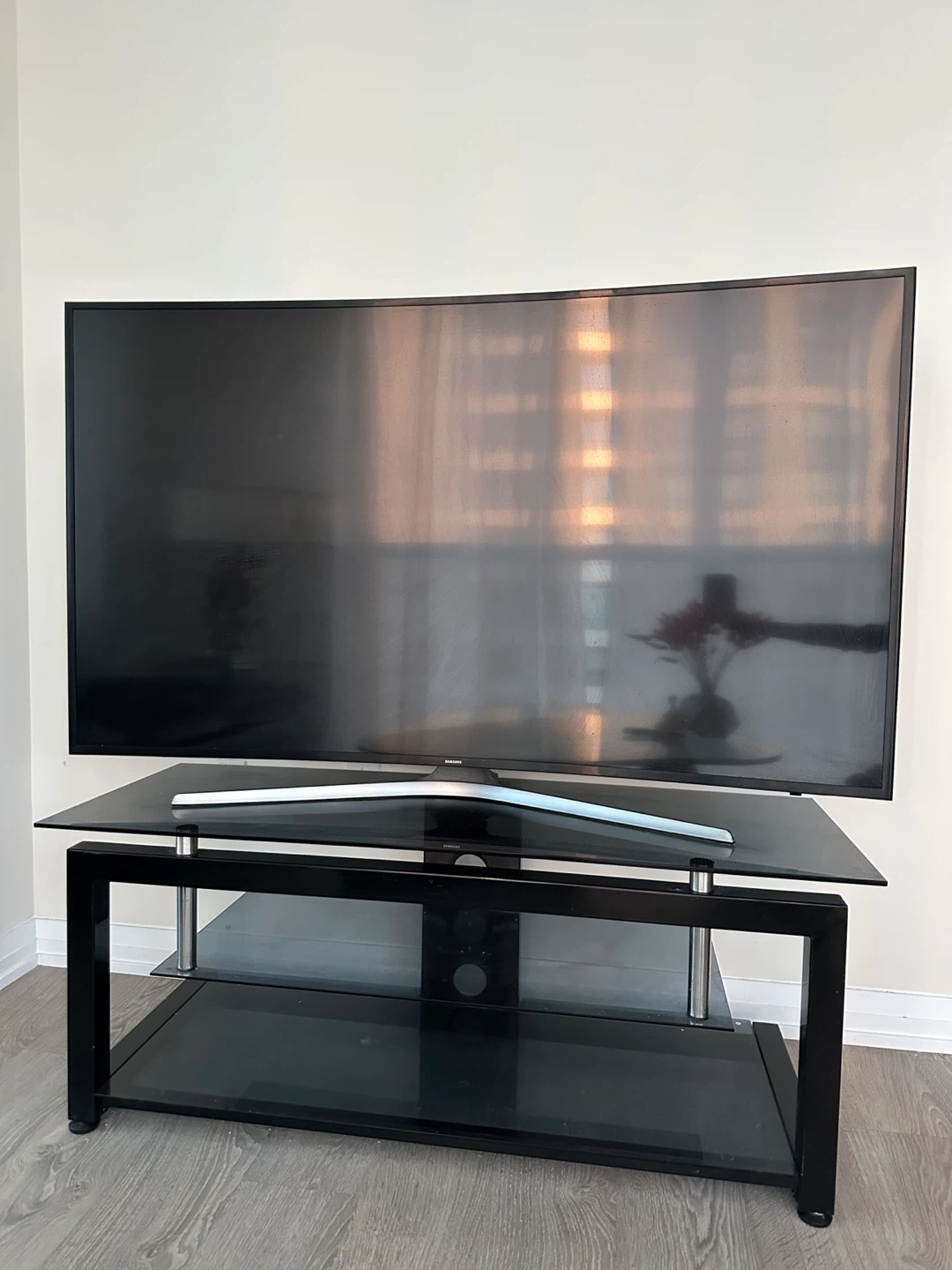 Samsung 65" UHD 4K Curved Smart TV