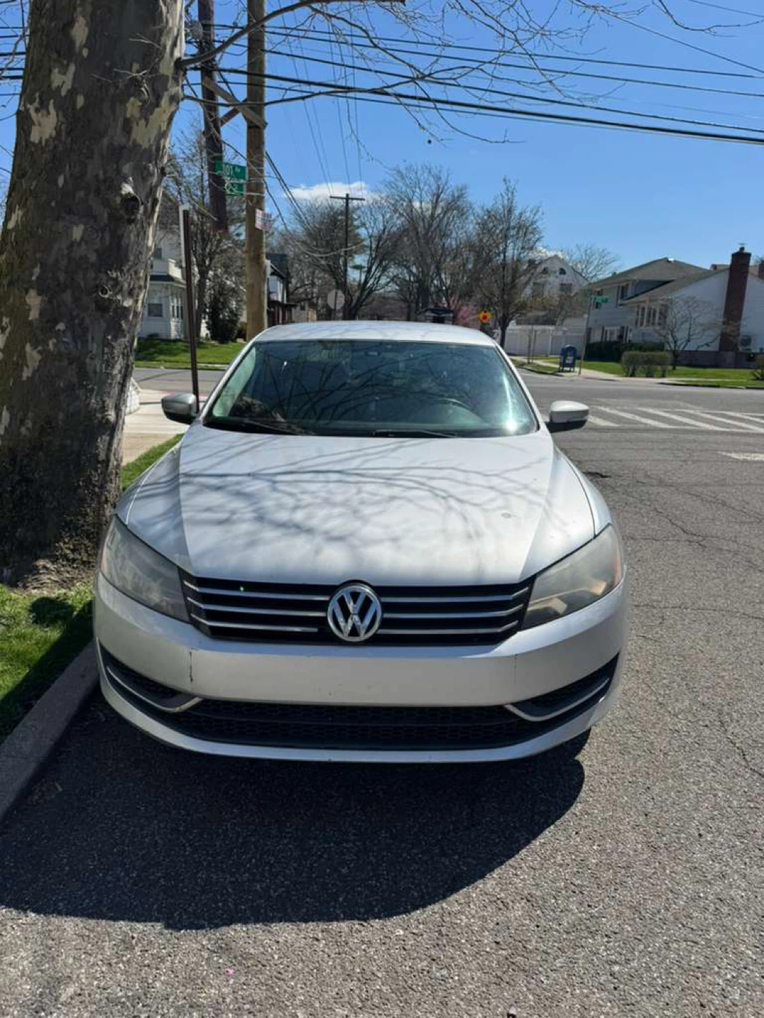 Silver Volkswagen Passat Sedan - photo 3