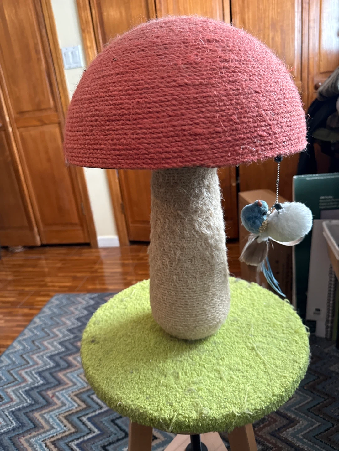 Mushroom Cat Scratcher Post - photo 2