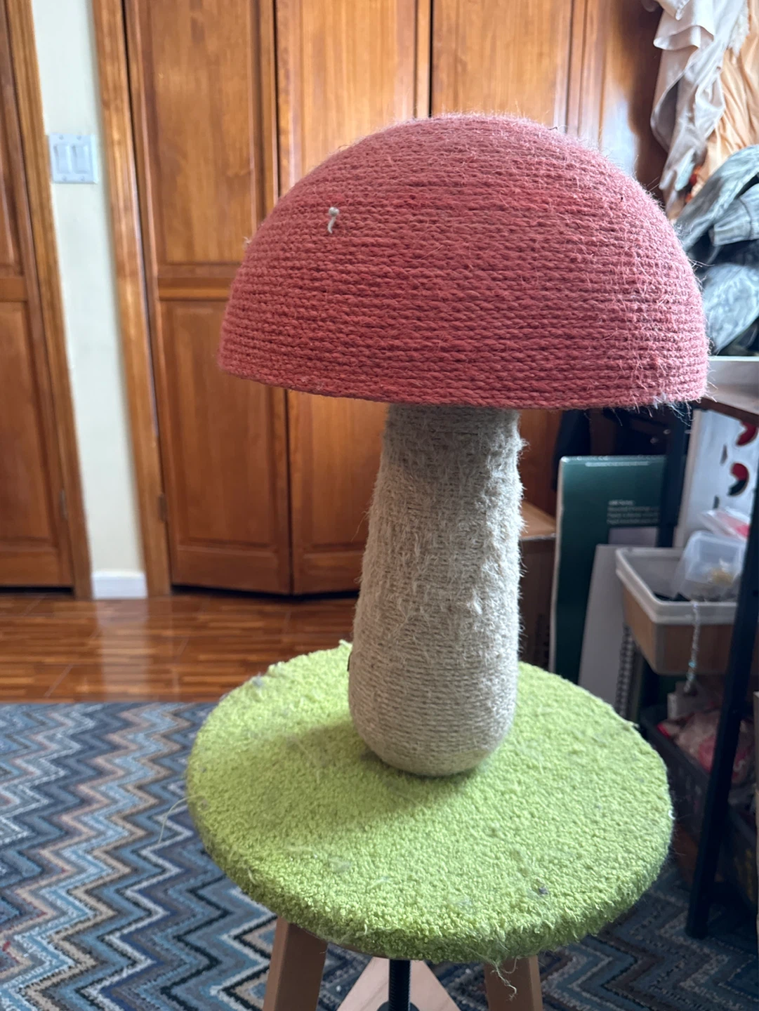 Mushroom Cat Scratcher Post