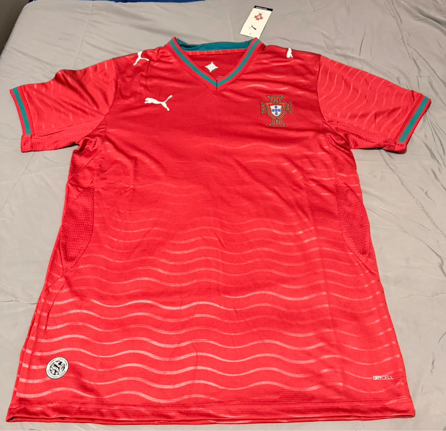 Portugal Soccer Jersey Large - photo 2