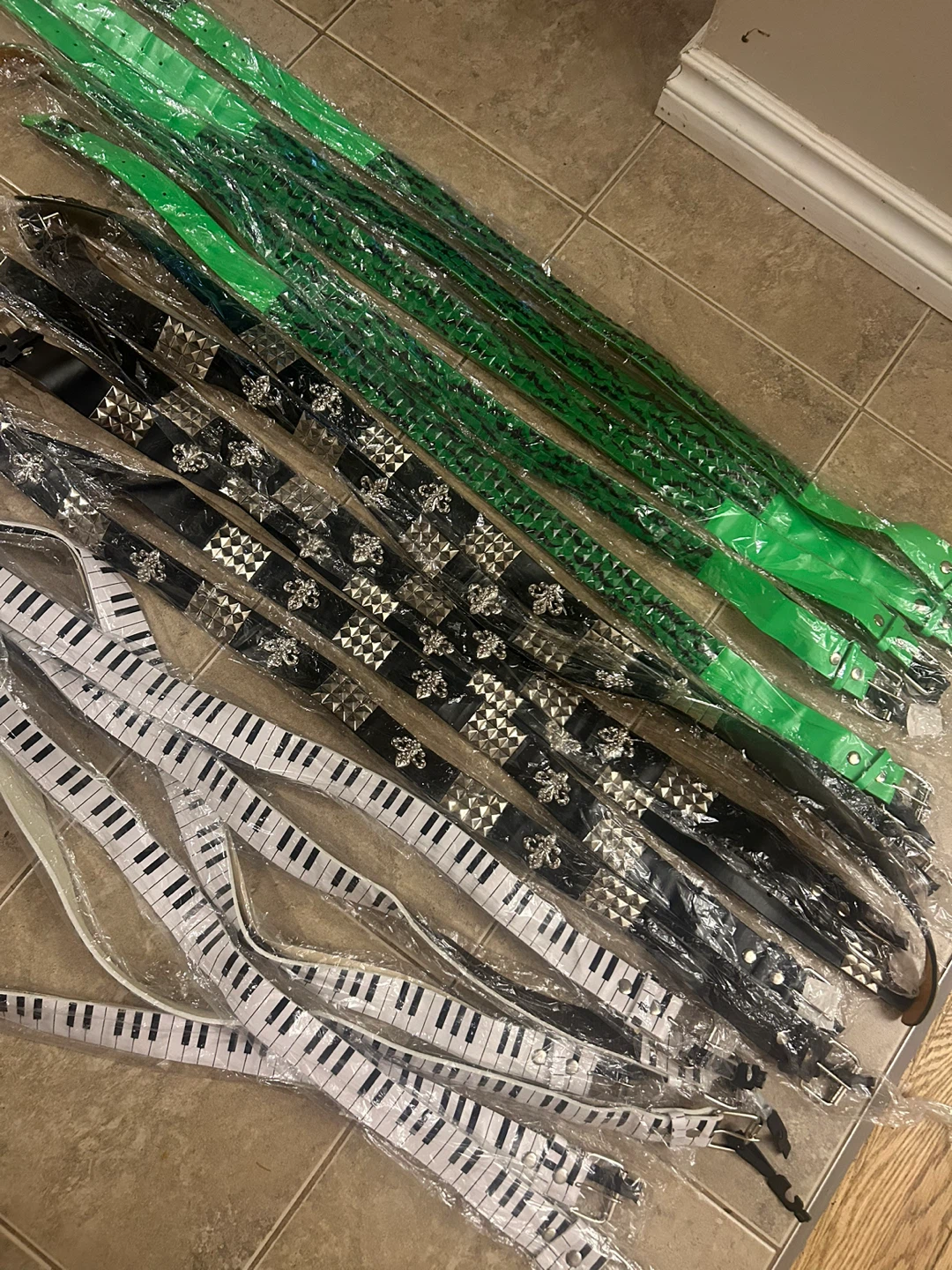 VARIOUS NEW FASHION BELTS UNISEX S-XL