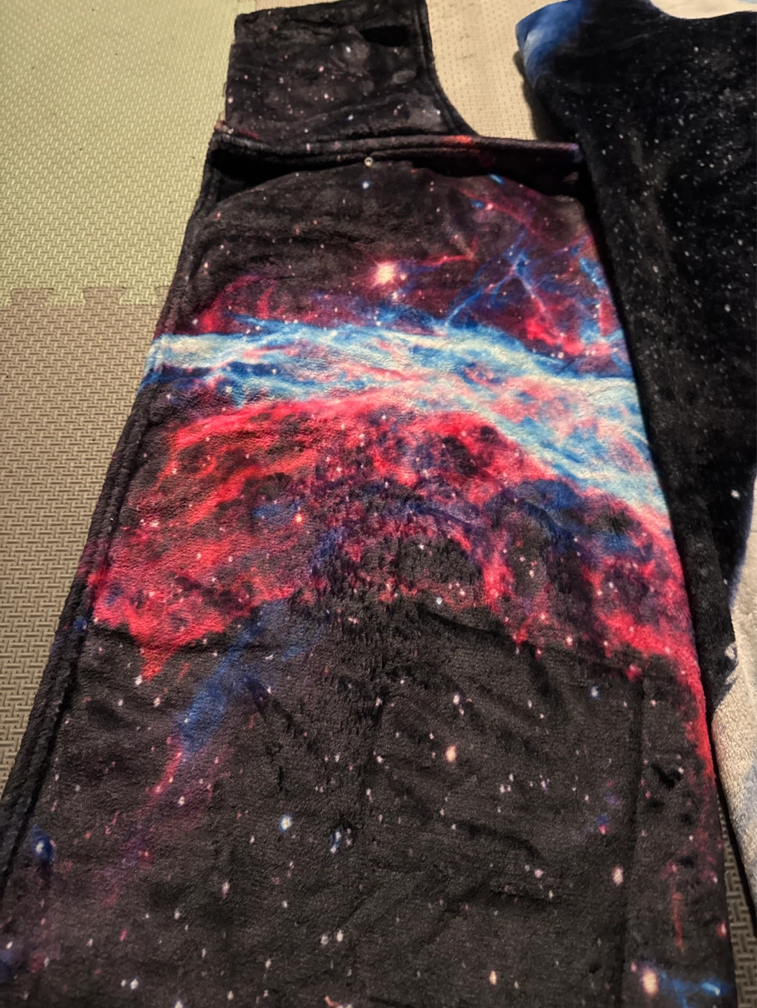 Galaxy and Wolf Plush Blanket with Hood - photo 2