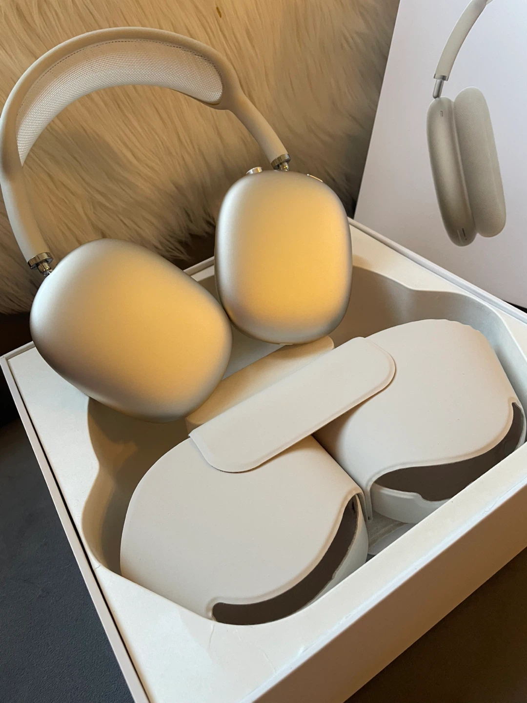 Apple AirPods Max Headphones - starlight - photo 3