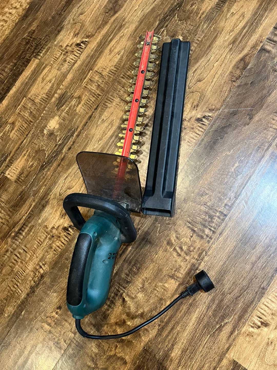 Yardwork Hedge trimmer electric