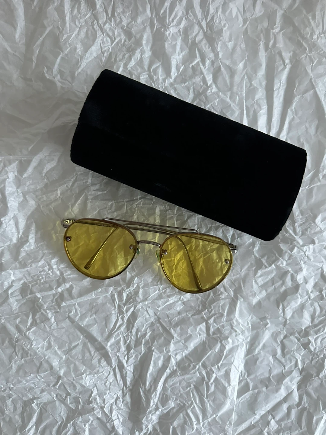 Round Yellow Lens Sunglasses with Black Case - photo 3