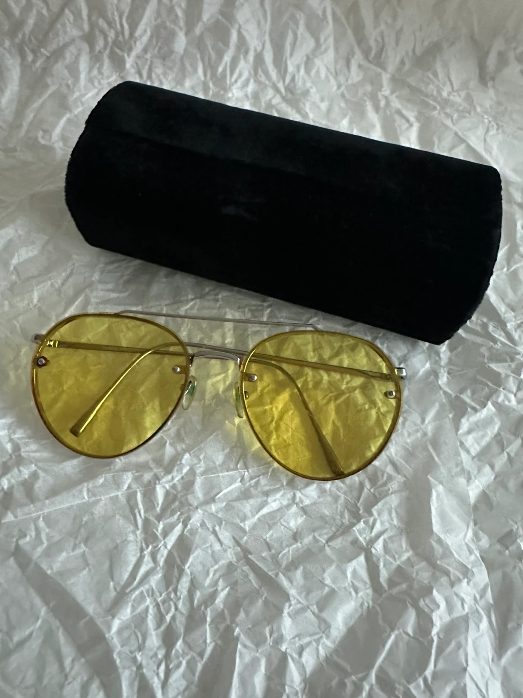 Round Yellow Lens Sunglasses with Black Case - photo 2