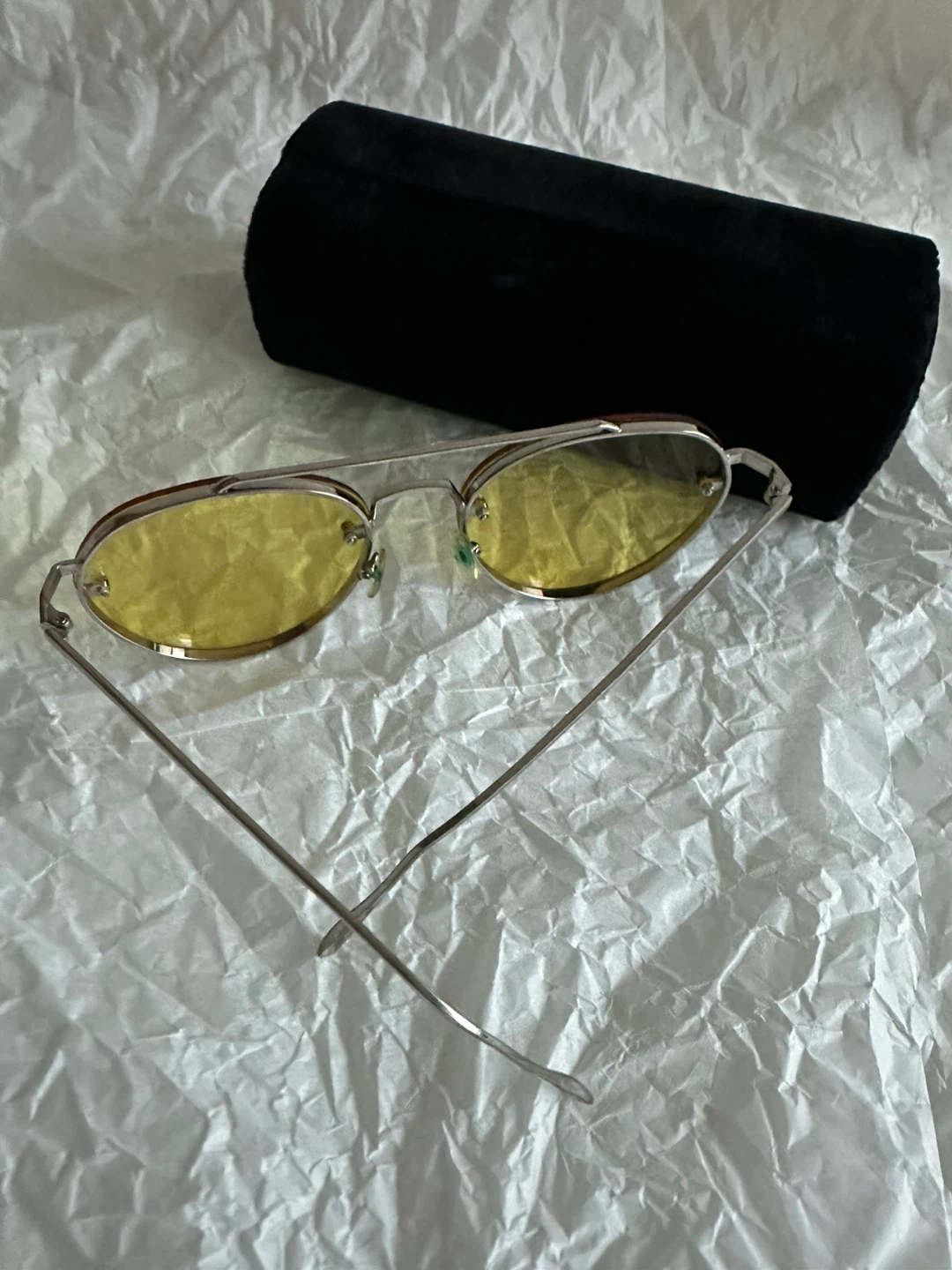 Round Yellow Lens Sunglasses with Black Case