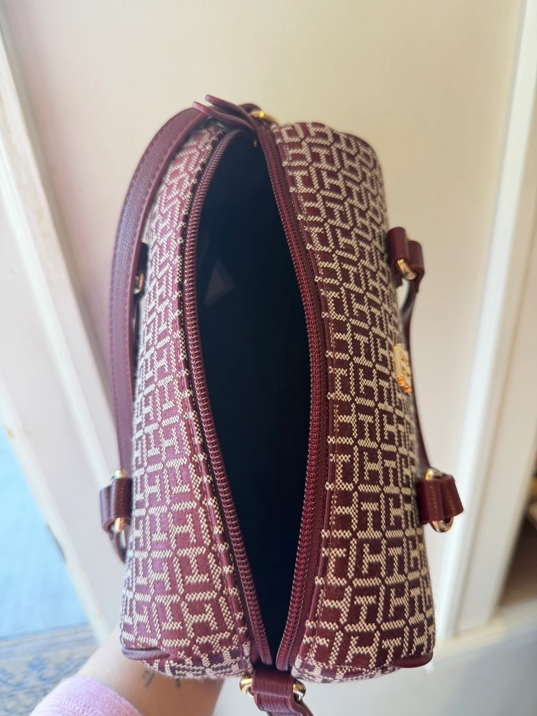 New Tommy Hilfiger crossbody bag / handbag - photo 3