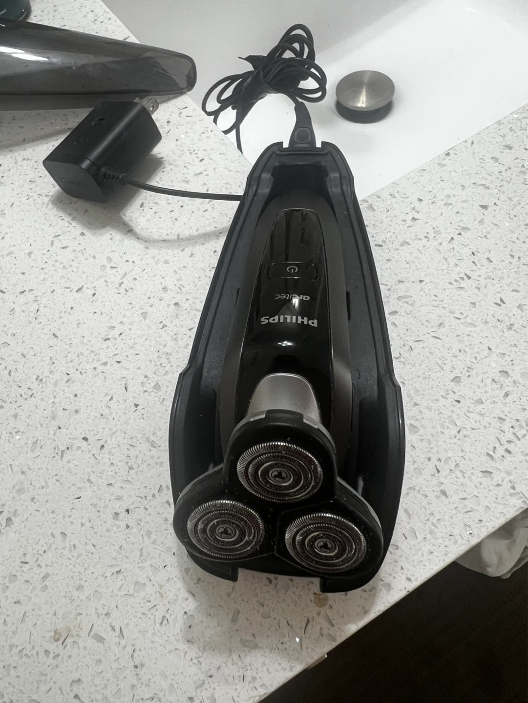 For sale 2 Philips electric cordless shower - photo 3