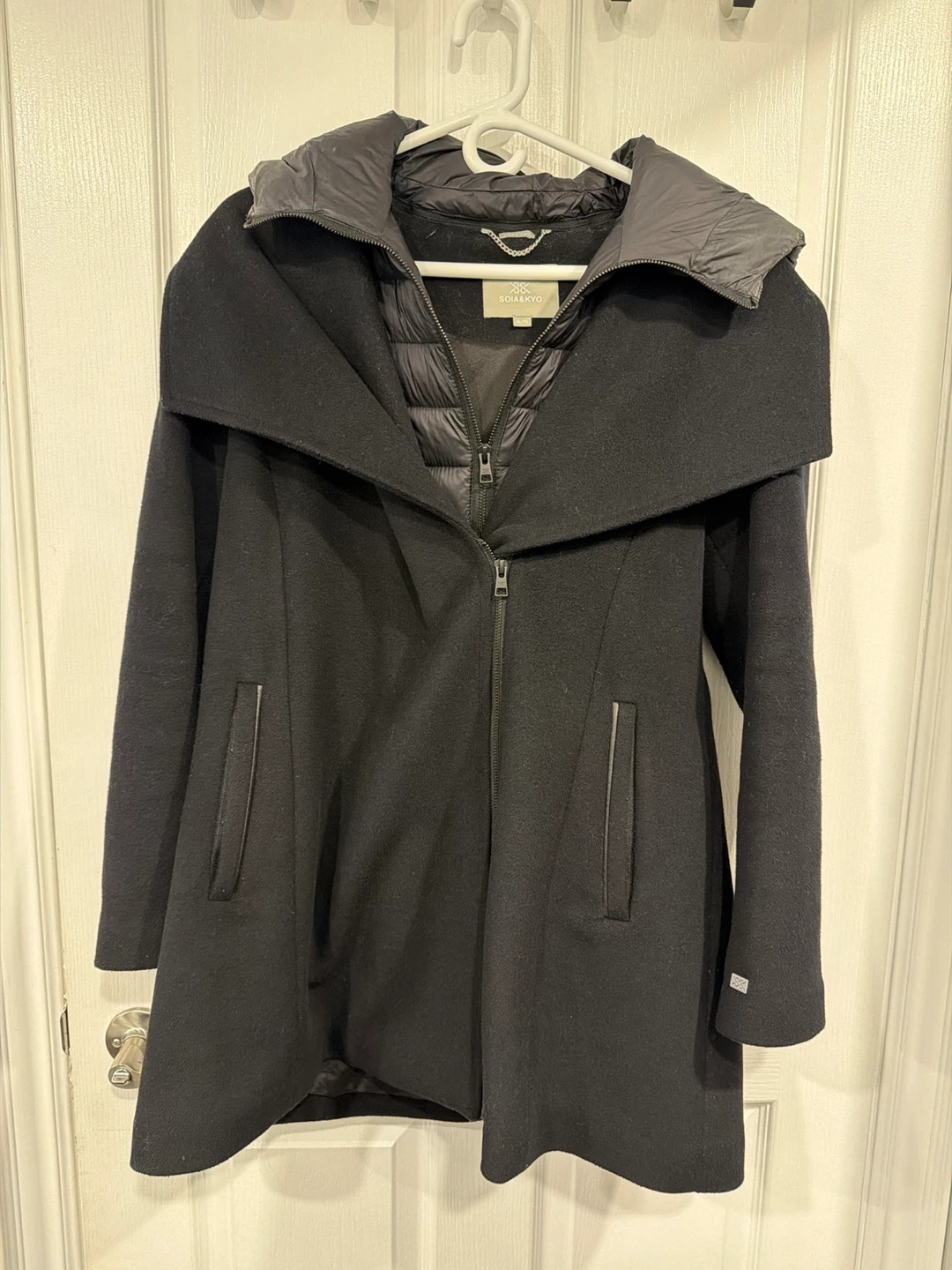 SOIA & KYO Black Wool coat with detachable hood