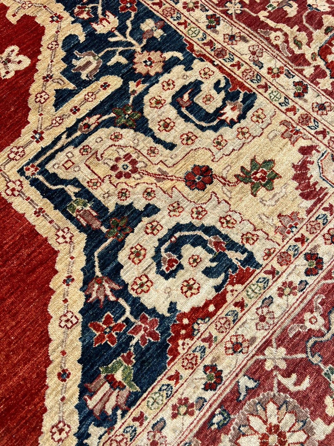 Traditional hand knotted Oriental Area Rug - photo 4