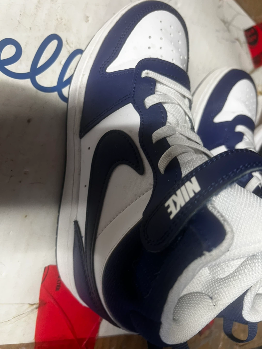 For sale kids shoes size 9