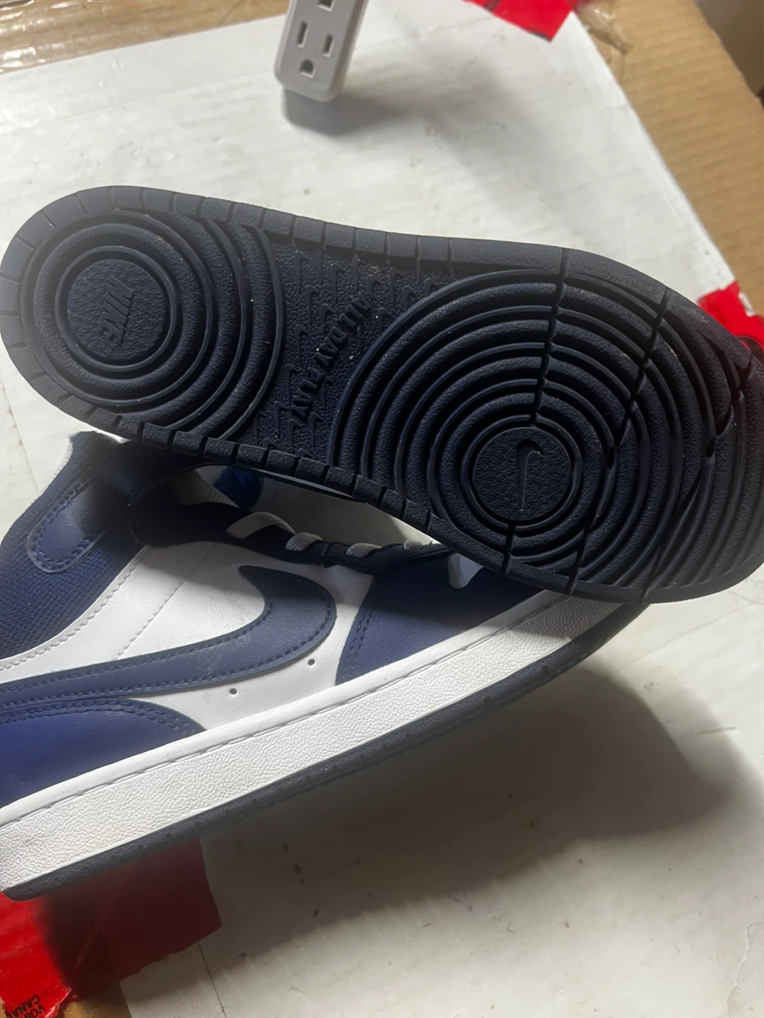 For sale kids shoes size 9 - photo 3