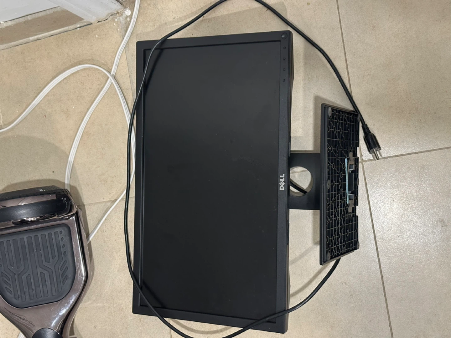 Dell Computer Monitor for gaming and normal work use - photo 2