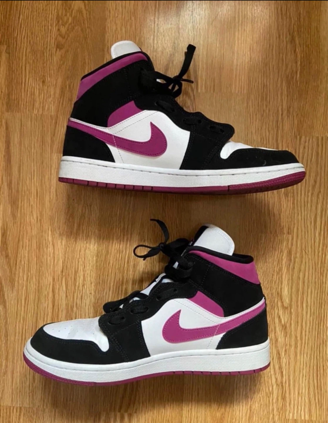Air Jordan 1 Mid SE GS 'Court Purple' - photo 2
