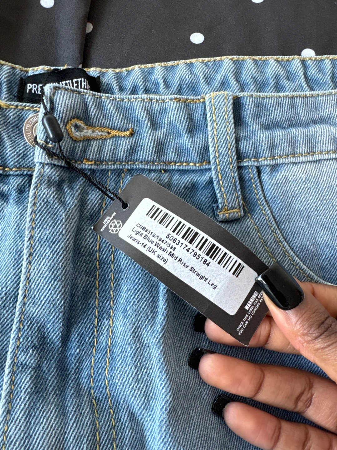 PrettyLittleThing Light Blue Wash Mid Rise Straight Leg Jeans