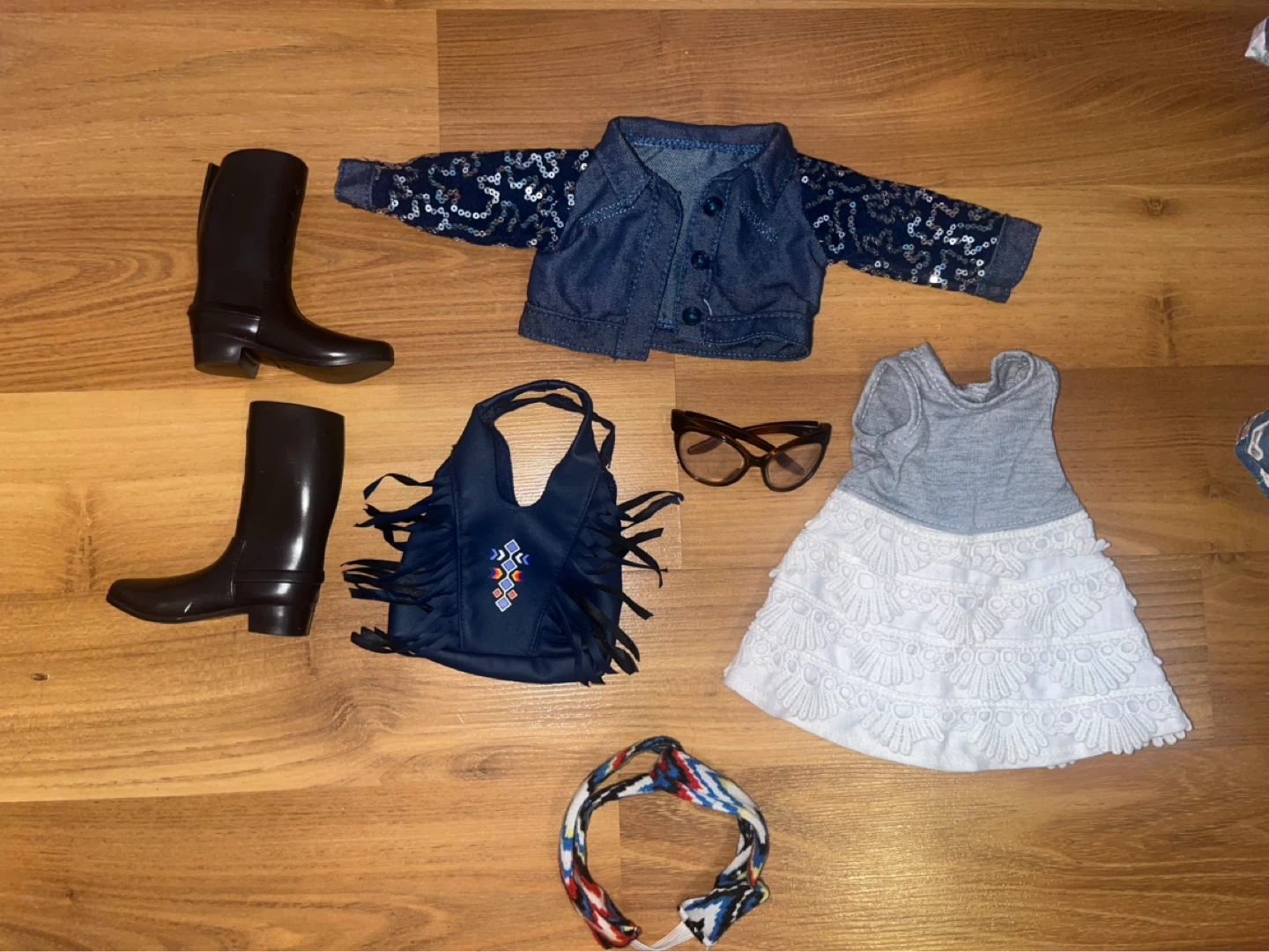 Miscellaneous 18" doll clothes and accessories in used condition
