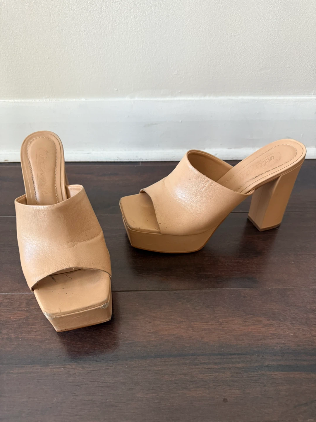 L’INTERVALLE Nude Platform Block Heel Size 36 (US 7)