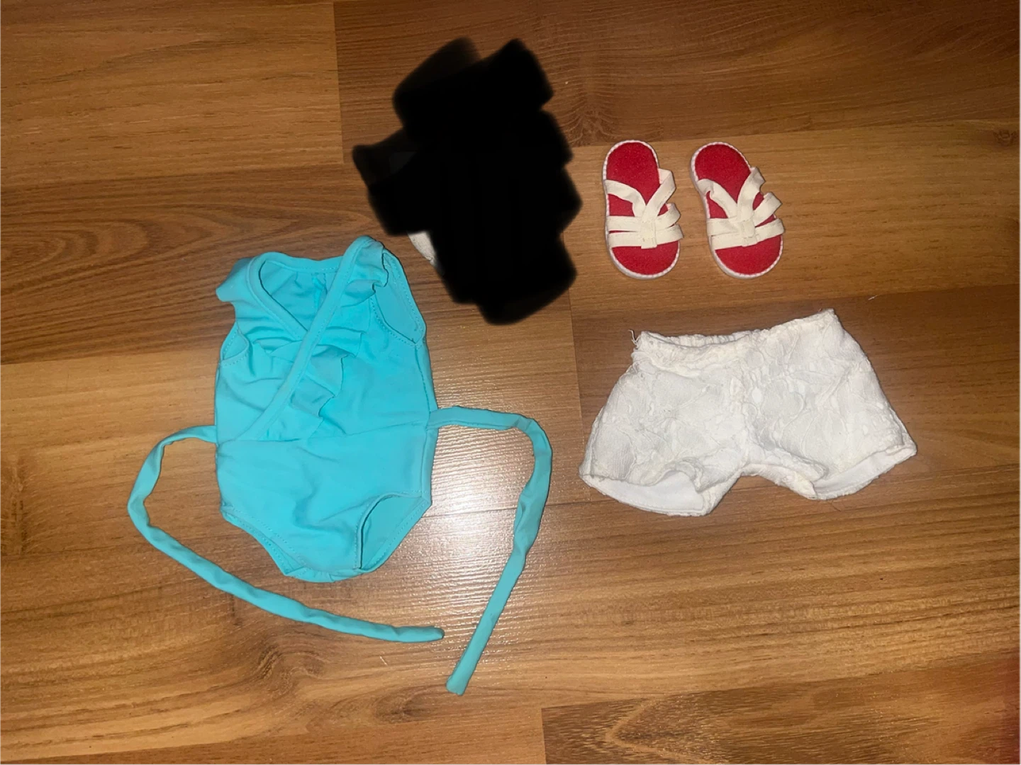 Miscellaneous 18" doll clothes and accessories in used condition - photo 4
