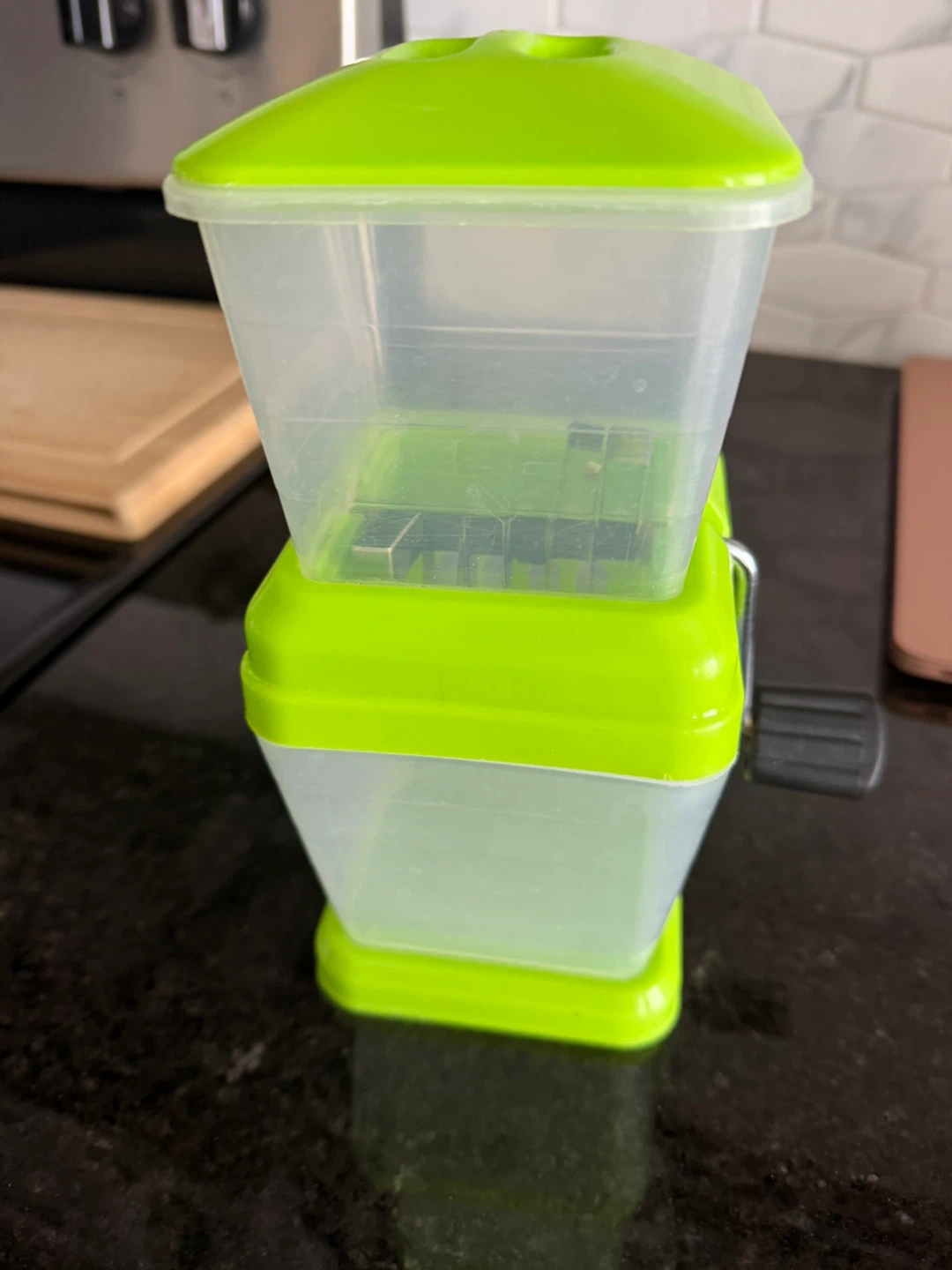 Mutilple kitchen items - photo 3