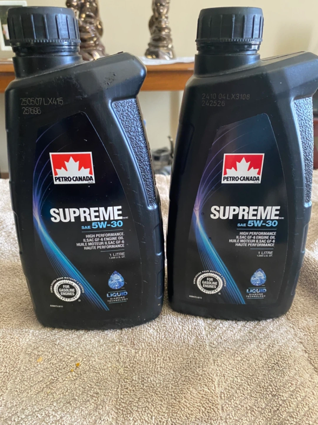 3 NEW 5-W-30 DOUBLE SEALED ENGINE OIL