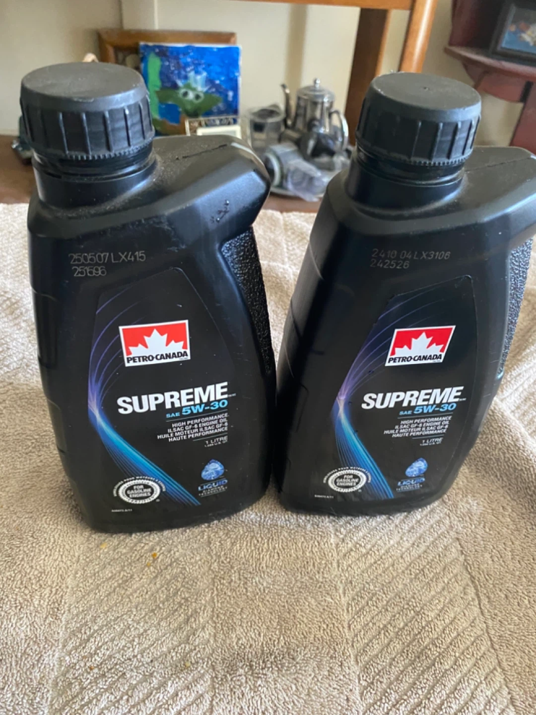 3 NEW 5-W-30 DOUBLE SEALED ENGINE OIL - photo 3