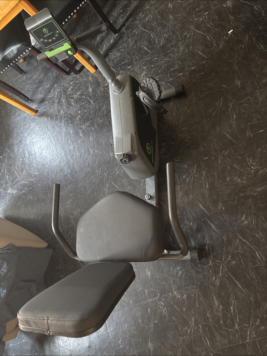 🌱 Marcy Recumbent Exercise Bike - photo 2