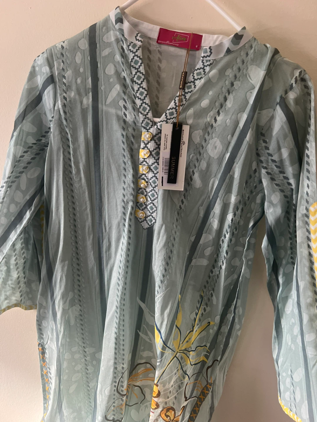 Bonanza Satrangi Women's Kurti