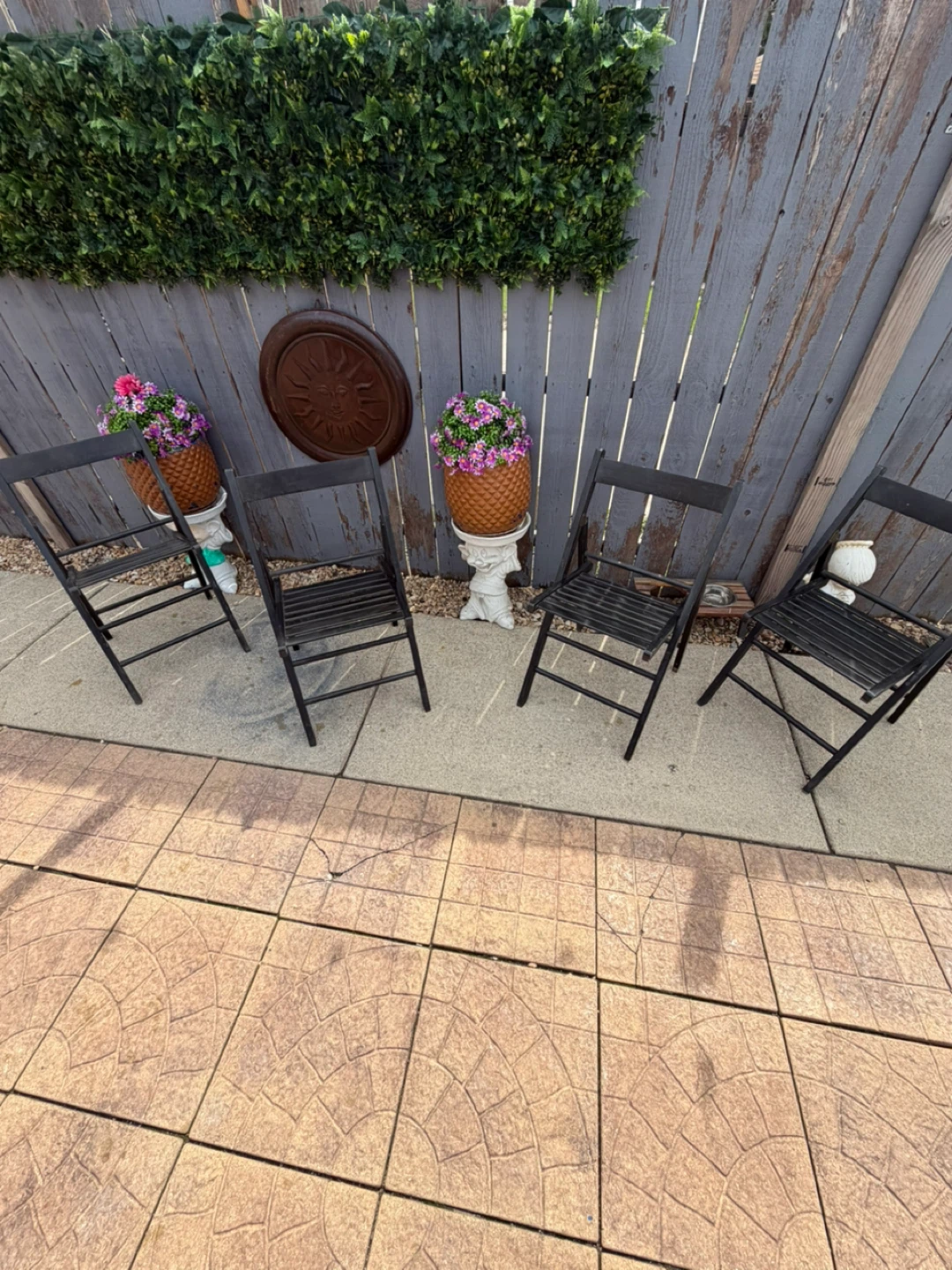 Set of 4 Black Folding Chairs - photo 3