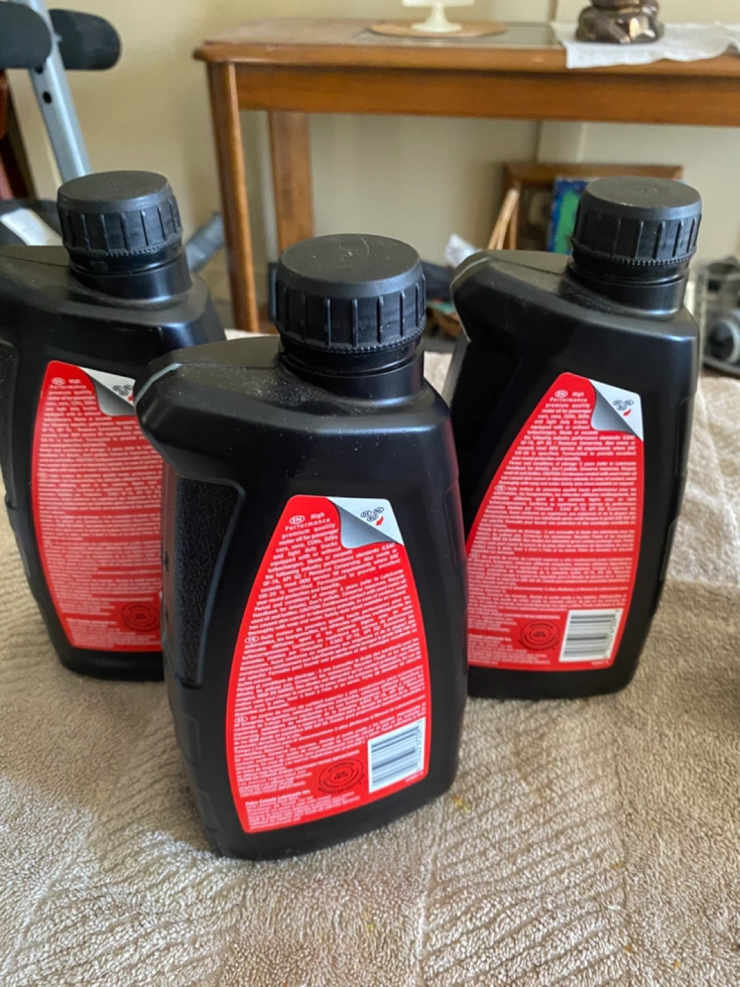 4 NEW 5-W-20 SINGLE LTRS. SYNTHETIC BLEND ENGINE OIL - photo 2
