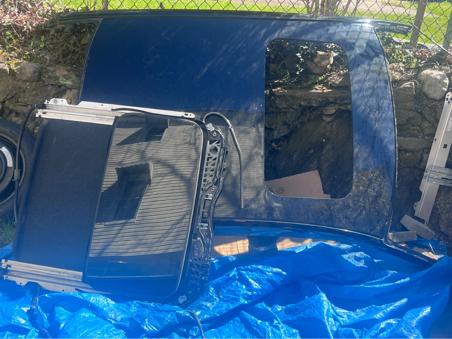 Used Sunroof Assembly - Dark Blue