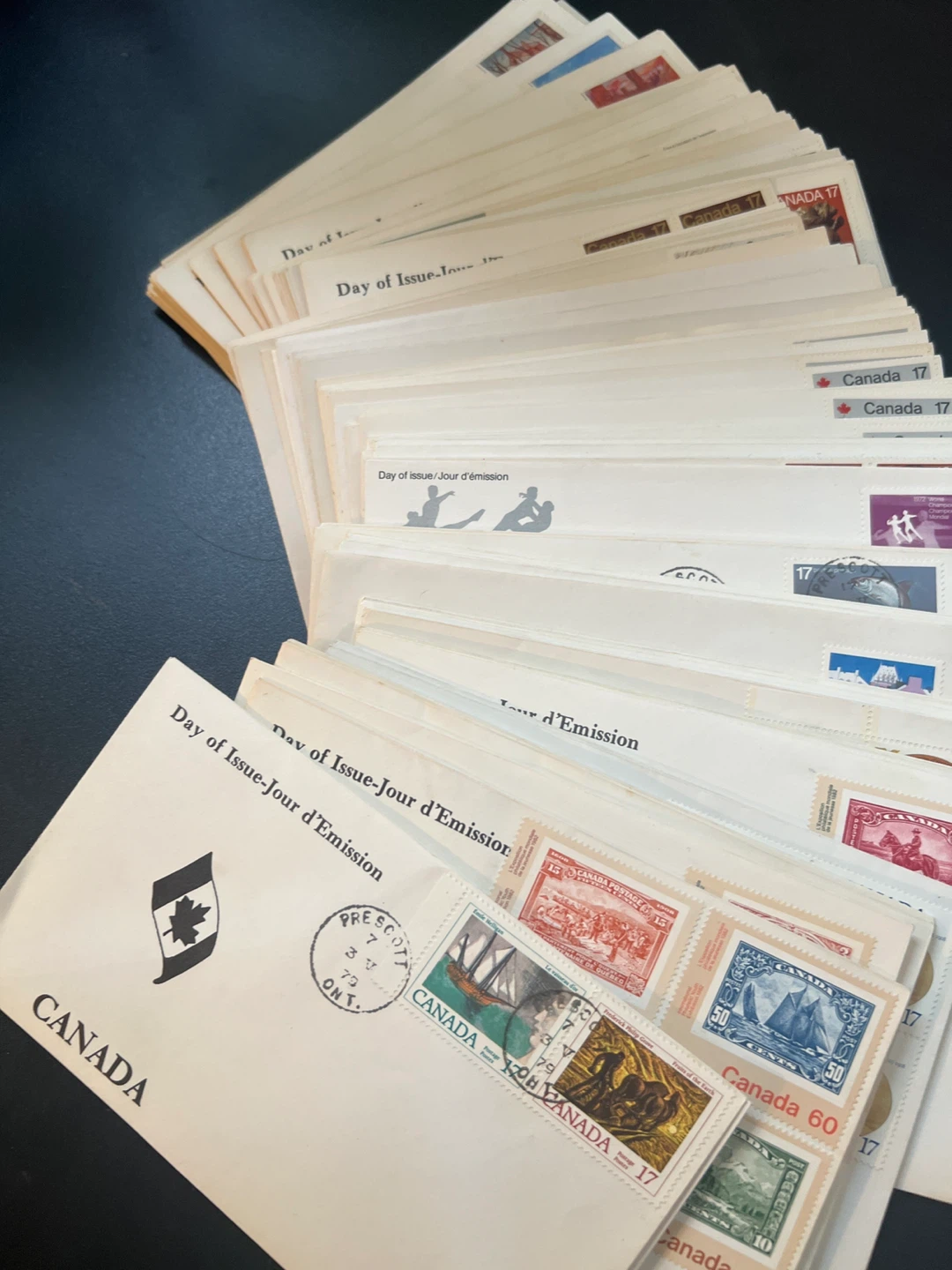 Collection of Canadian Day of Issue-Jour d'Emission Envelopes - photo 3