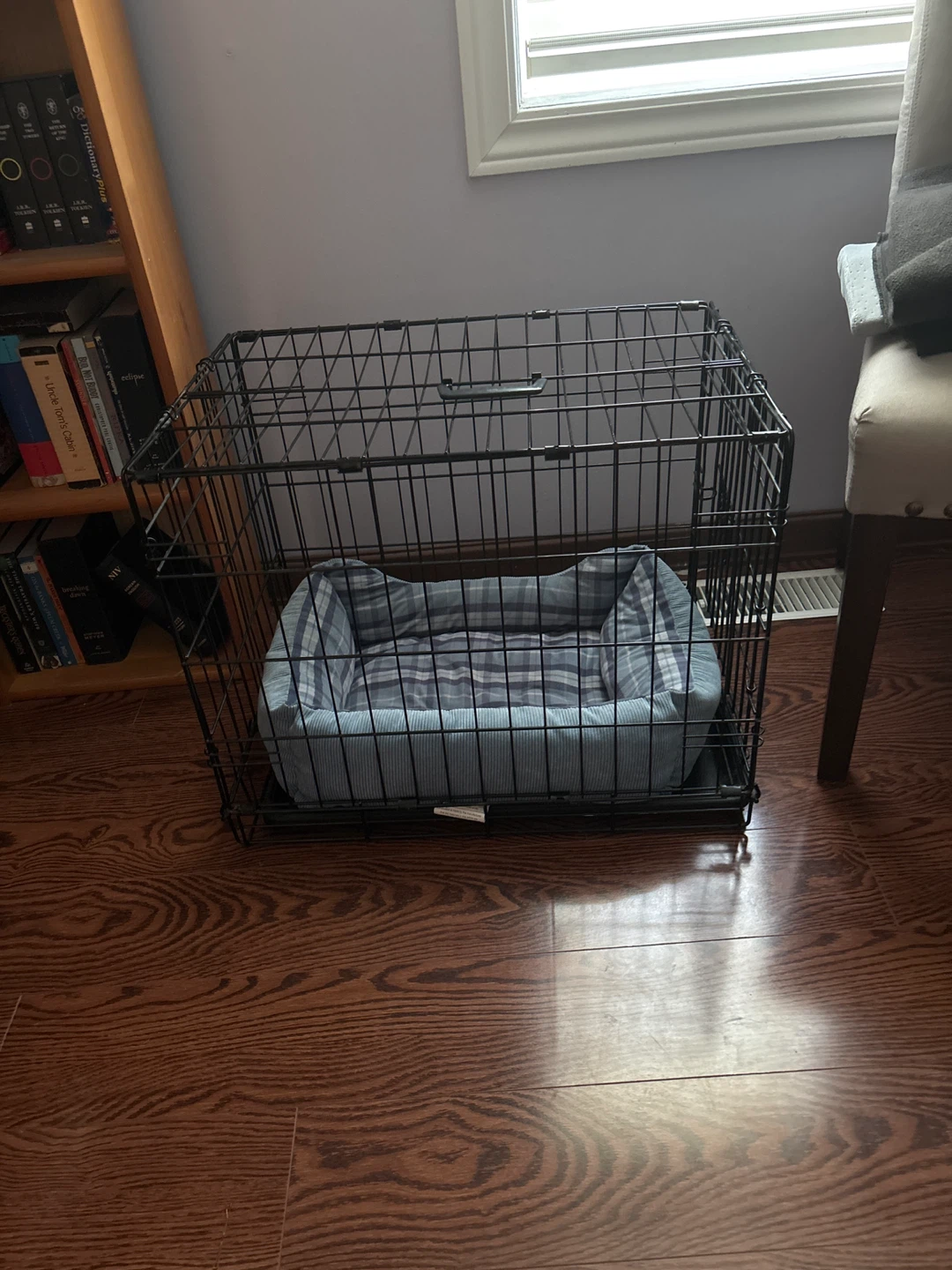 Small-Medium Dog Crate with Bed