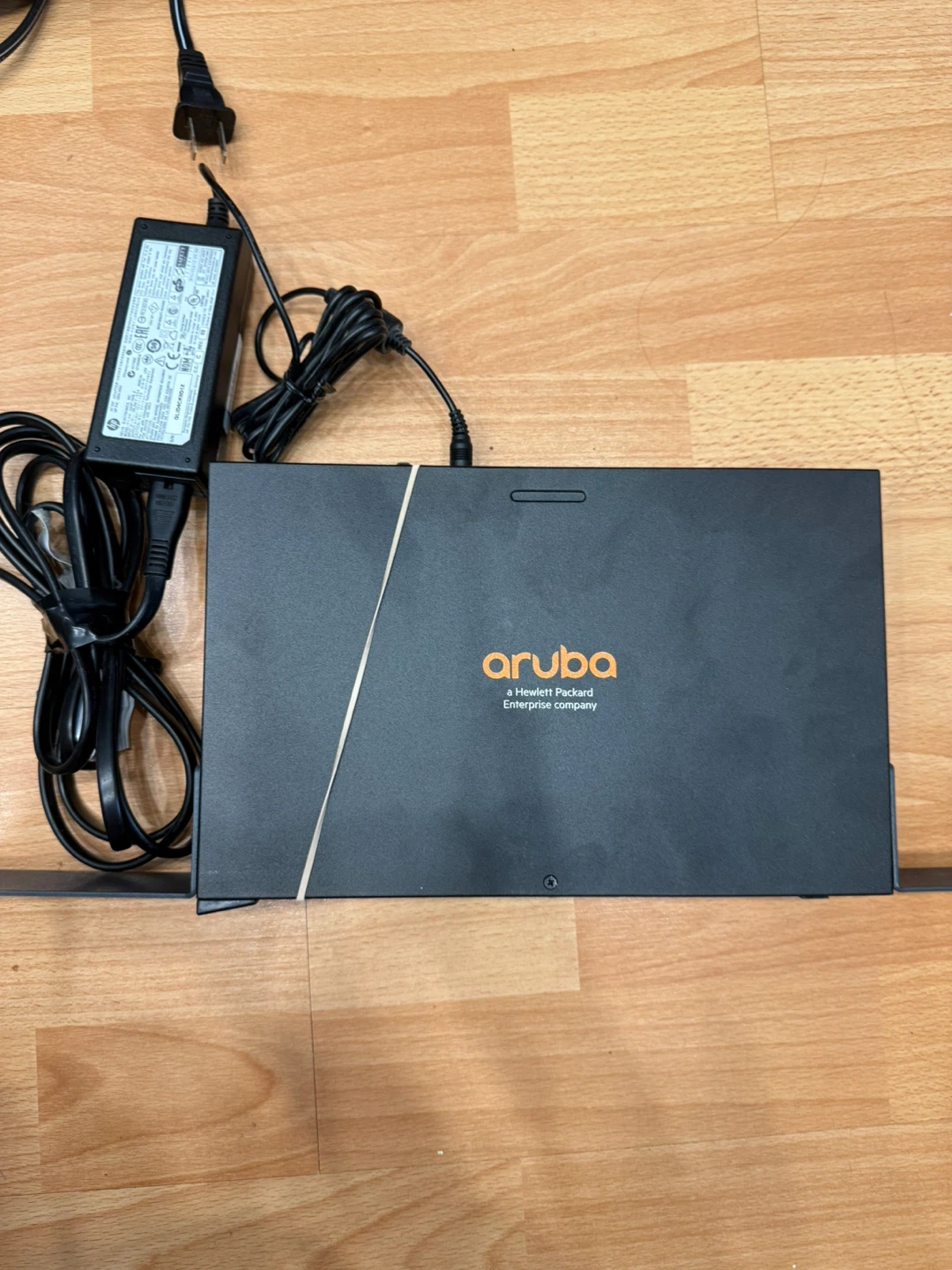 Aruba 2530-8G Switch J9777A