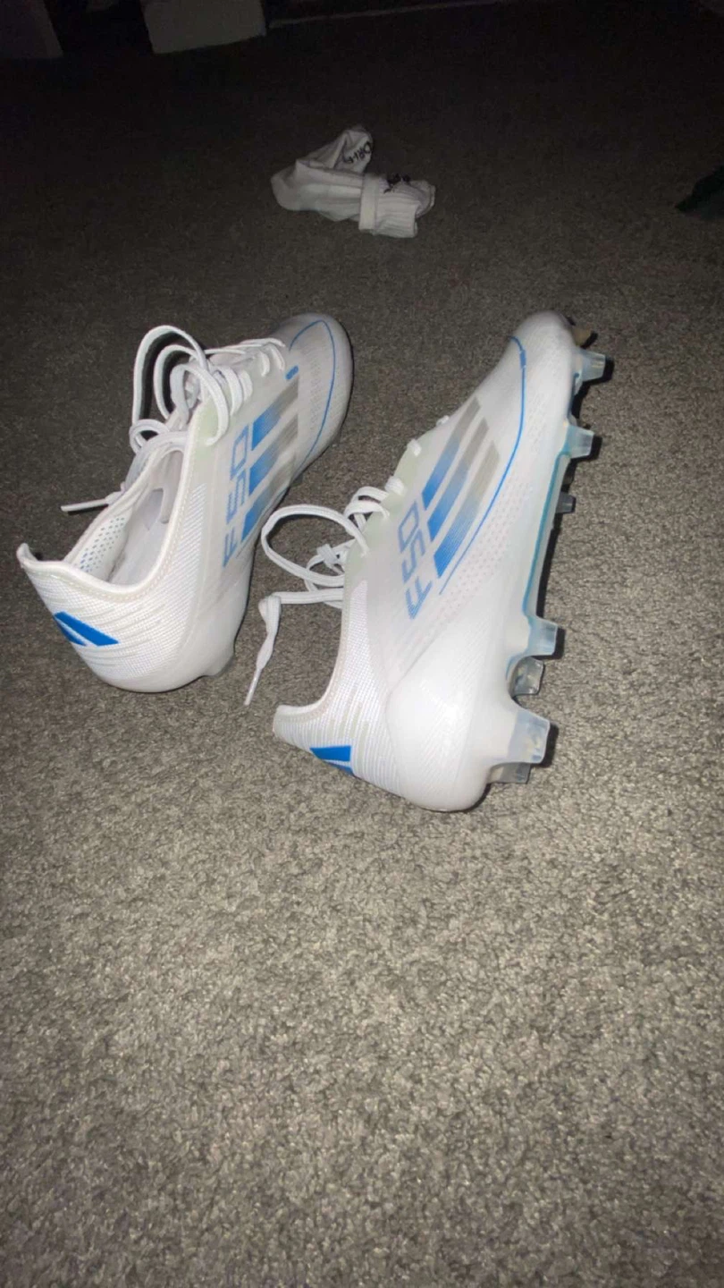 Elite Adidas F50 White Blue Cleats - photo 3