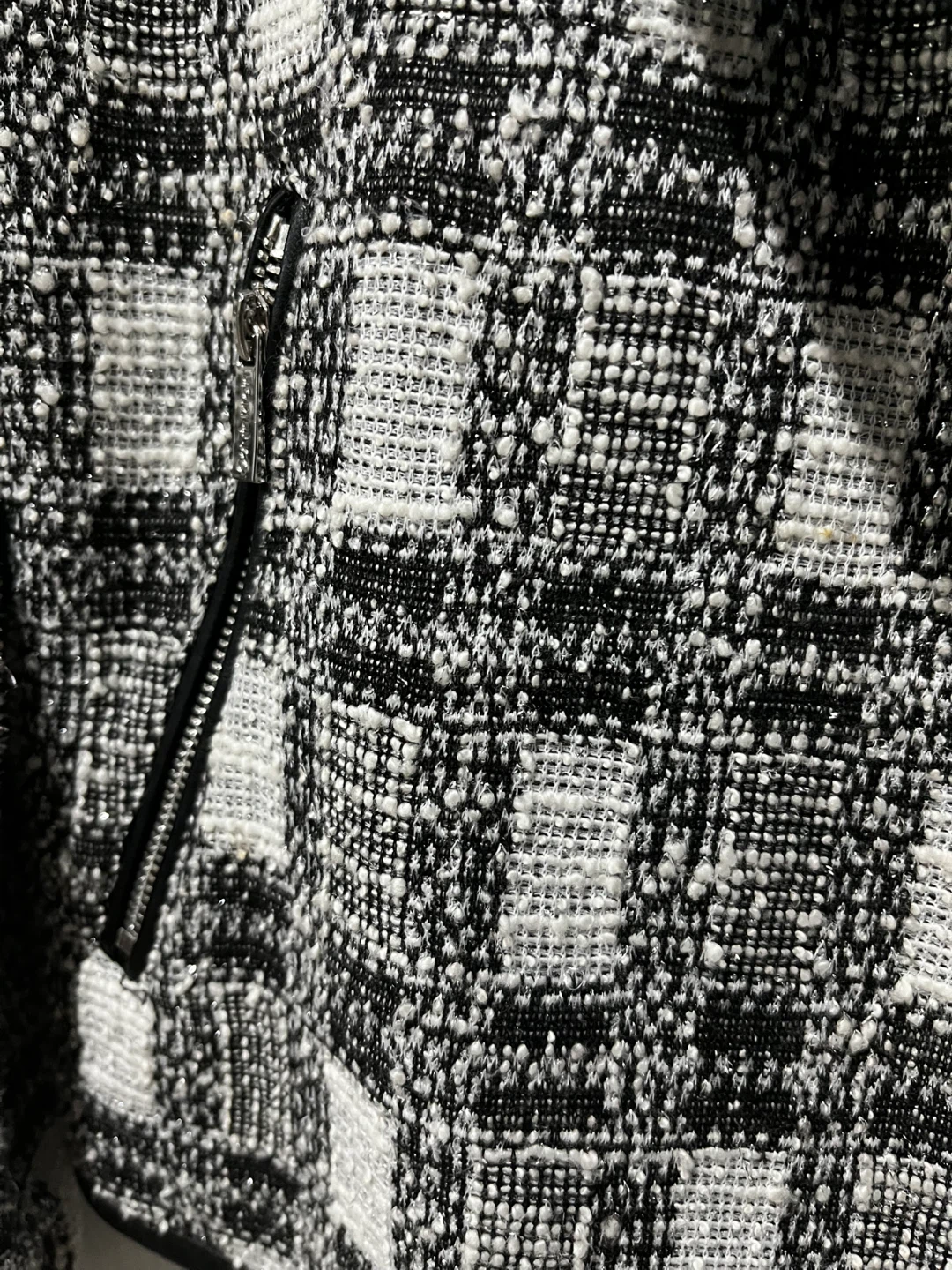 Calvin Klein Black and White Plaid Blazer Jacket - photo 5