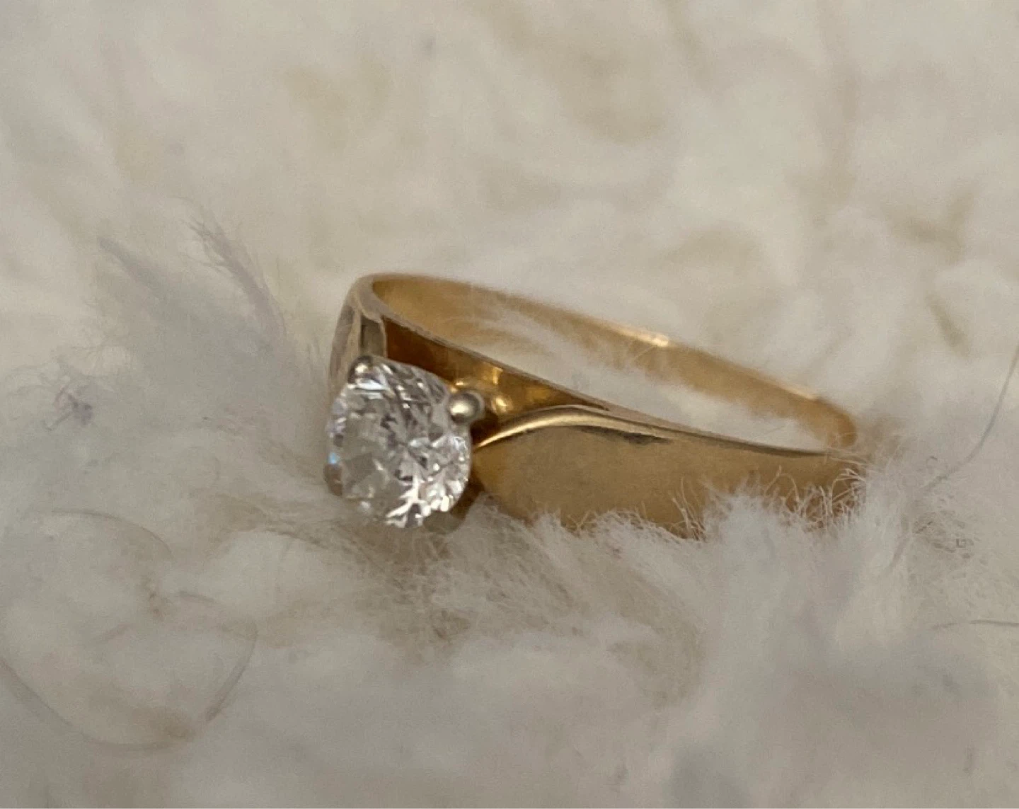 Gold Diamond Solitaire Ring - photo 2
