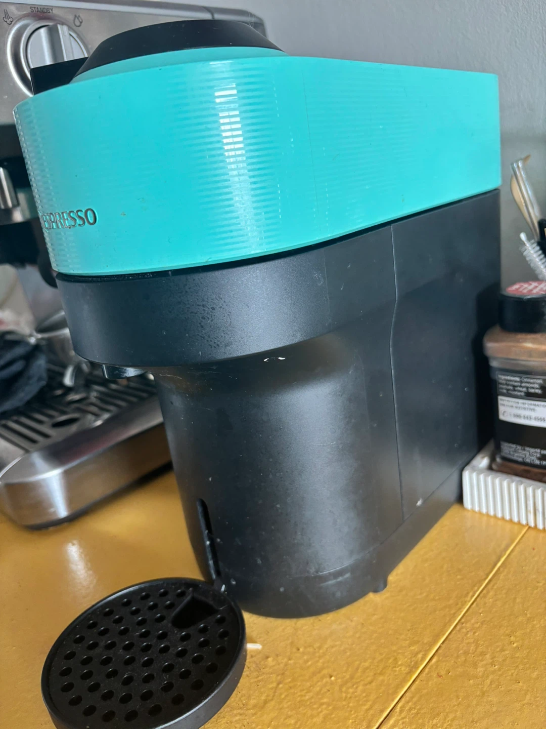 Nespresso Vertuo Pop + Milk Frother Included - photo 2