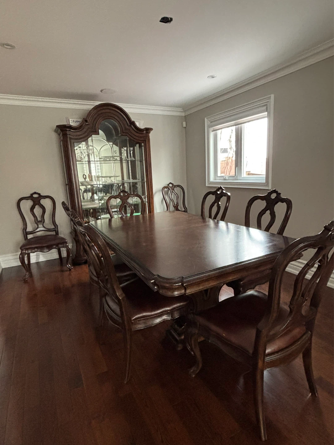 Dining Table with 8 Chairs - photo 3