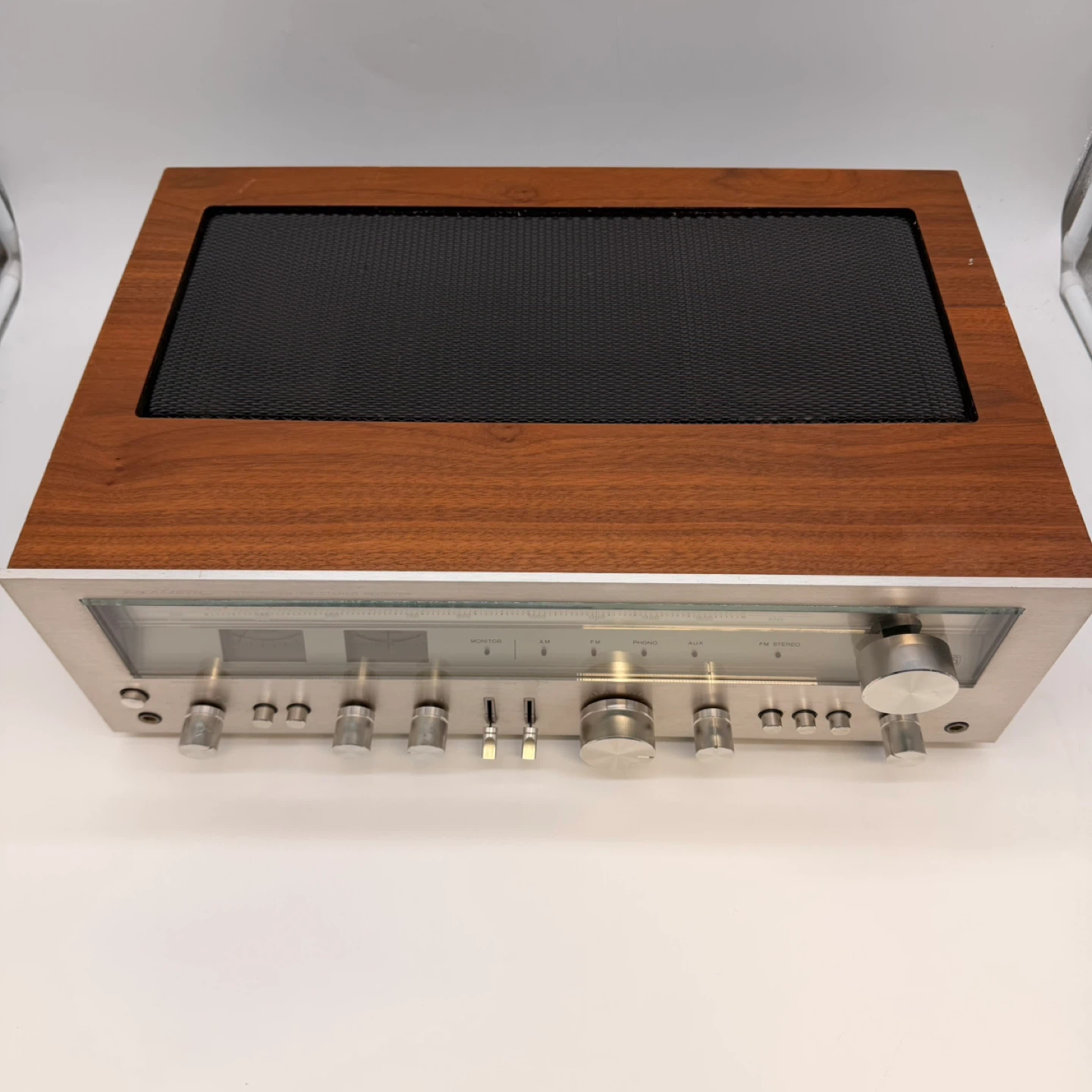 Realistic STA-95 AM/FM Stereo Receiver - photo 4