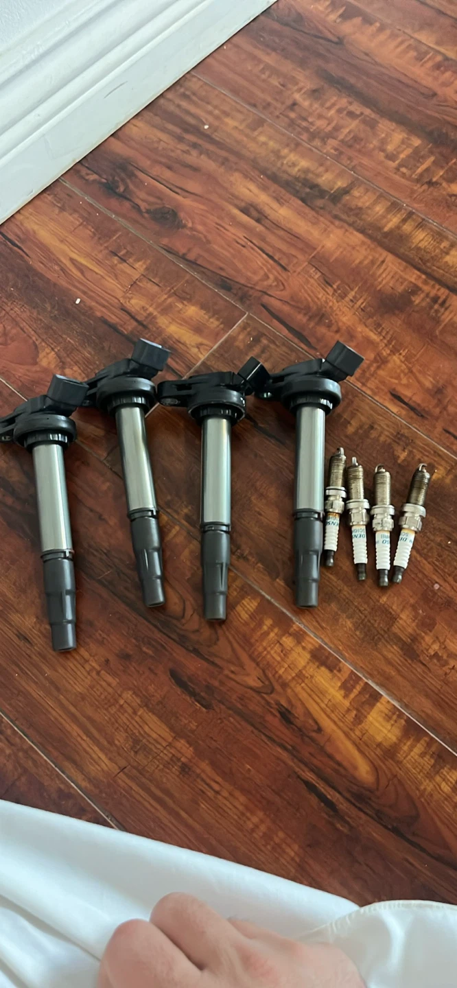 Set of 4 Ignition Coils and 4 Spark Plugs - photo 2