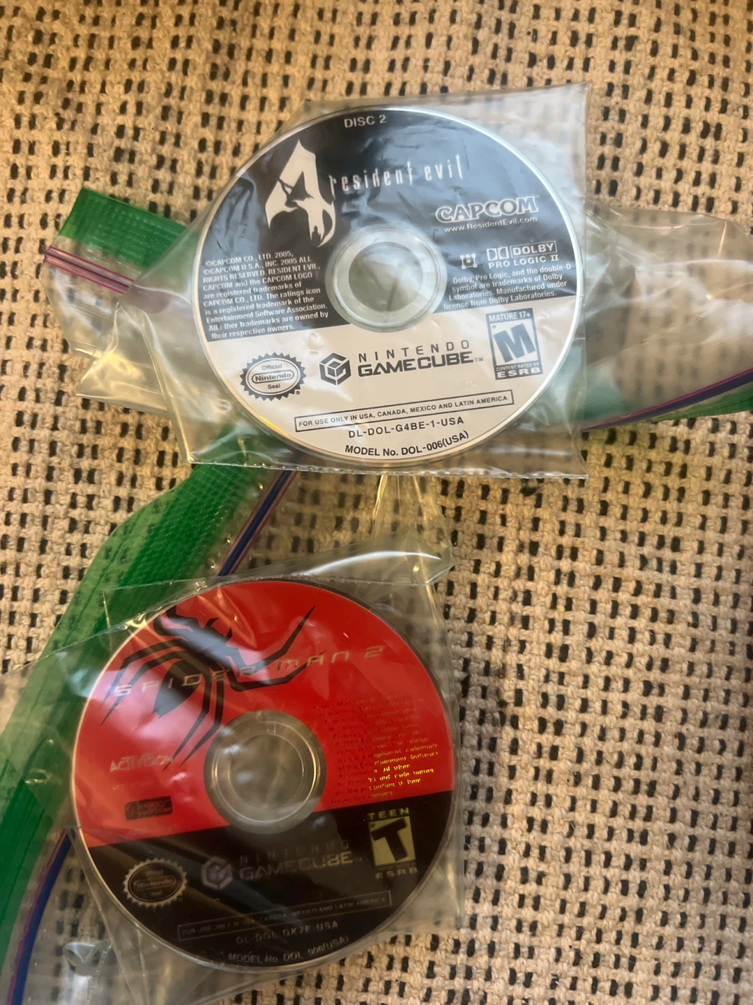Nintendo GameCube Controllers and Games Bundle - photo 3