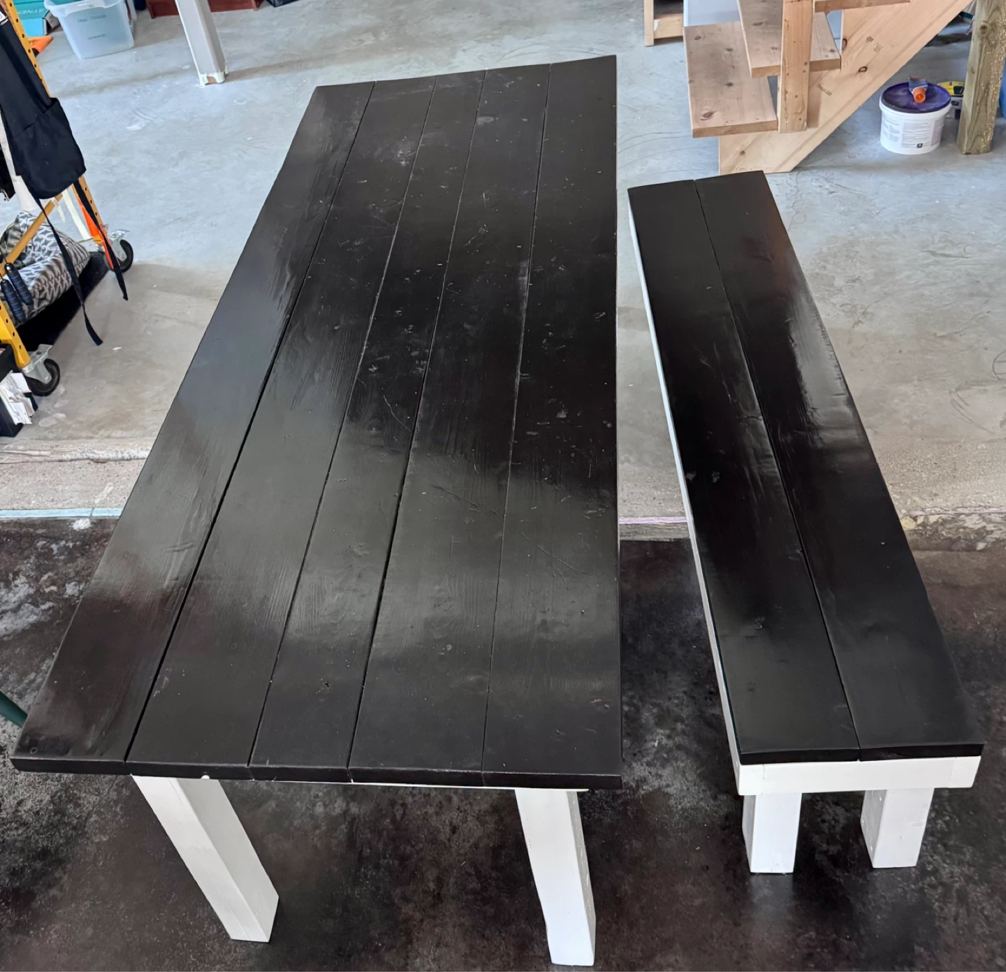 6 person dining table