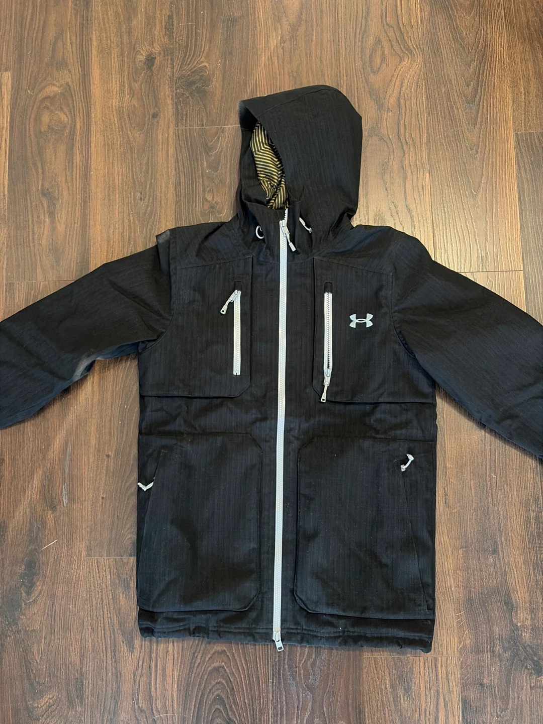 Under Armour Black Hooded Ski Jacket (Small)