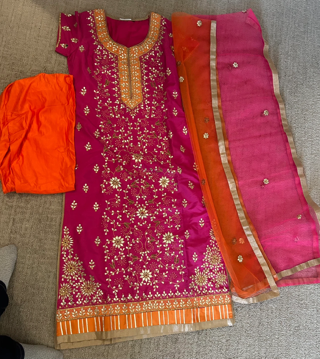 Bundle of 3 Women's Salwar Kameez Outfits - photo 2