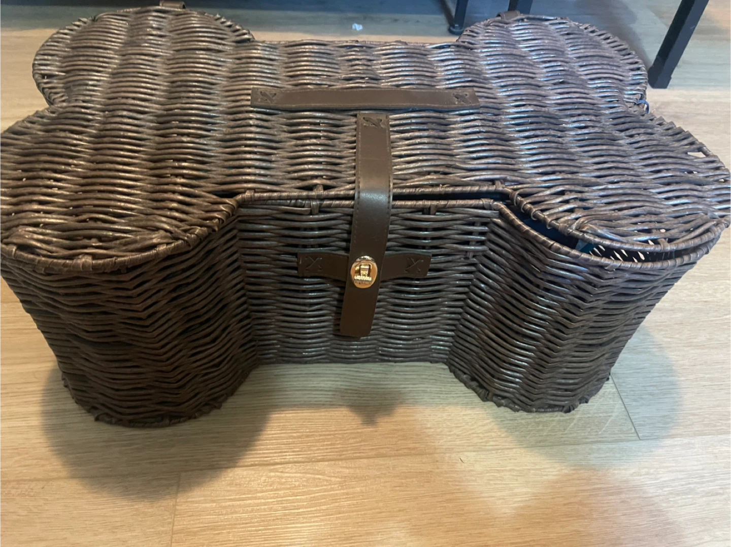 Wicker Dog Bone Picnic Basket - photo 2