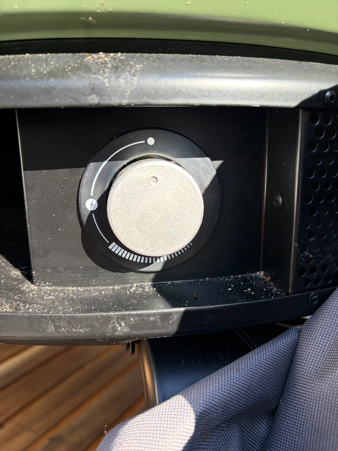 Gozney Dome, duel fuel (propane/wood) pizza oven w/ accessories - photo 5