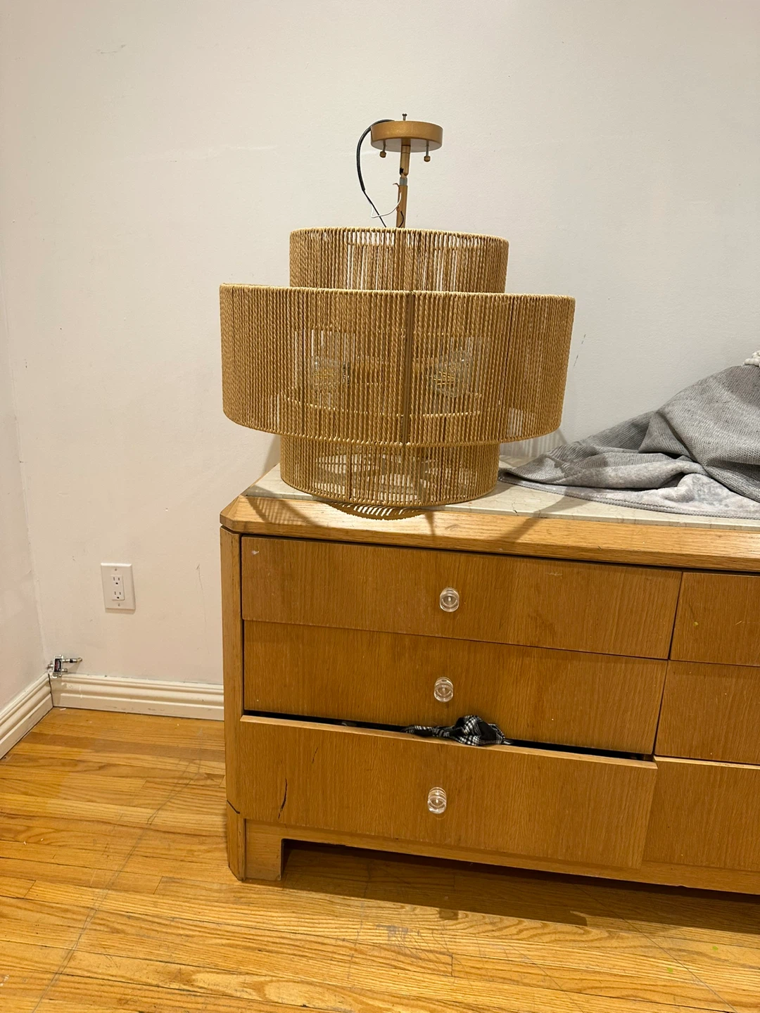 Light fixtures chandeliers - photo 2